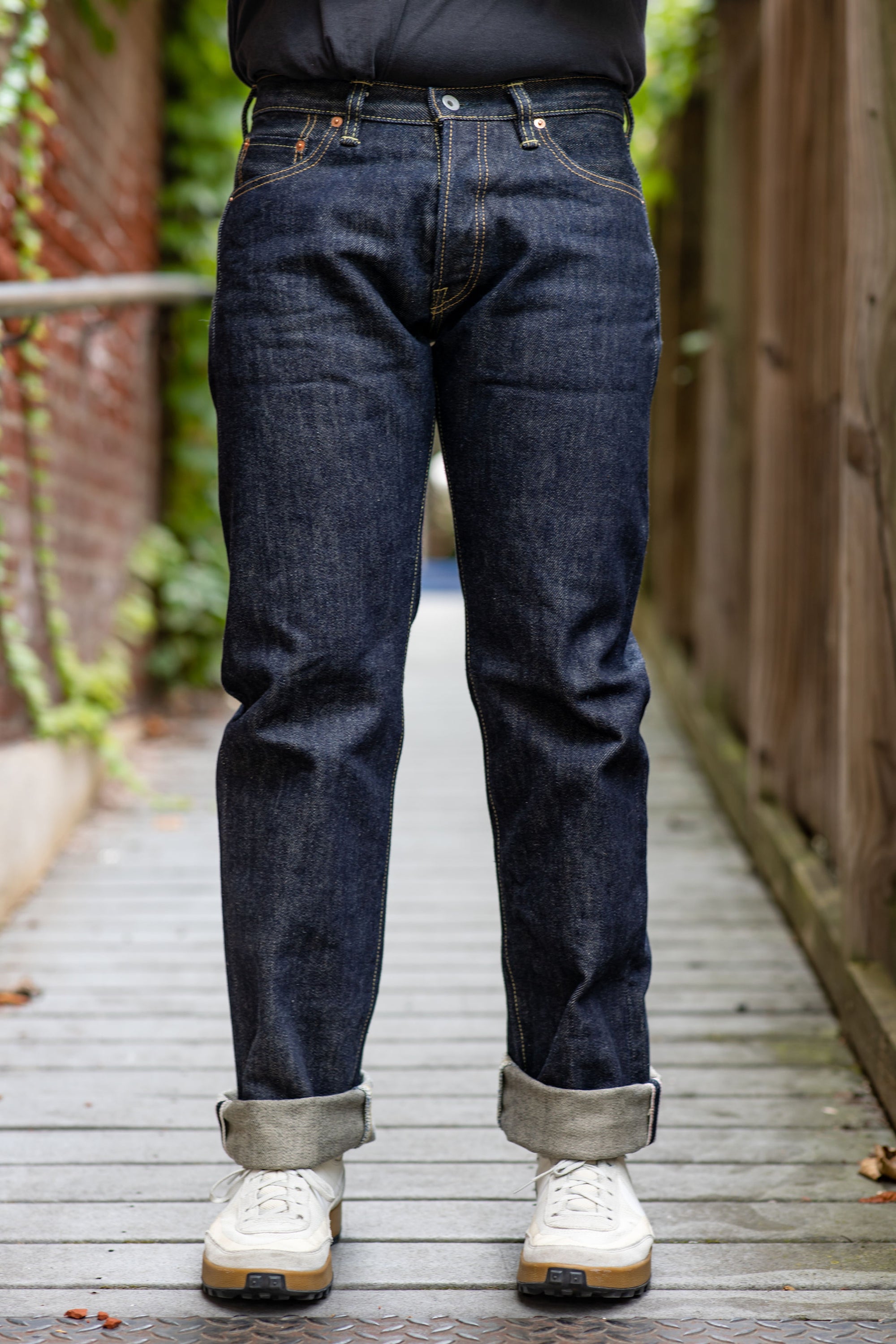 Iron Heart IH-634S Indigo 21 oz. Selvedge Denim - Straight Cut