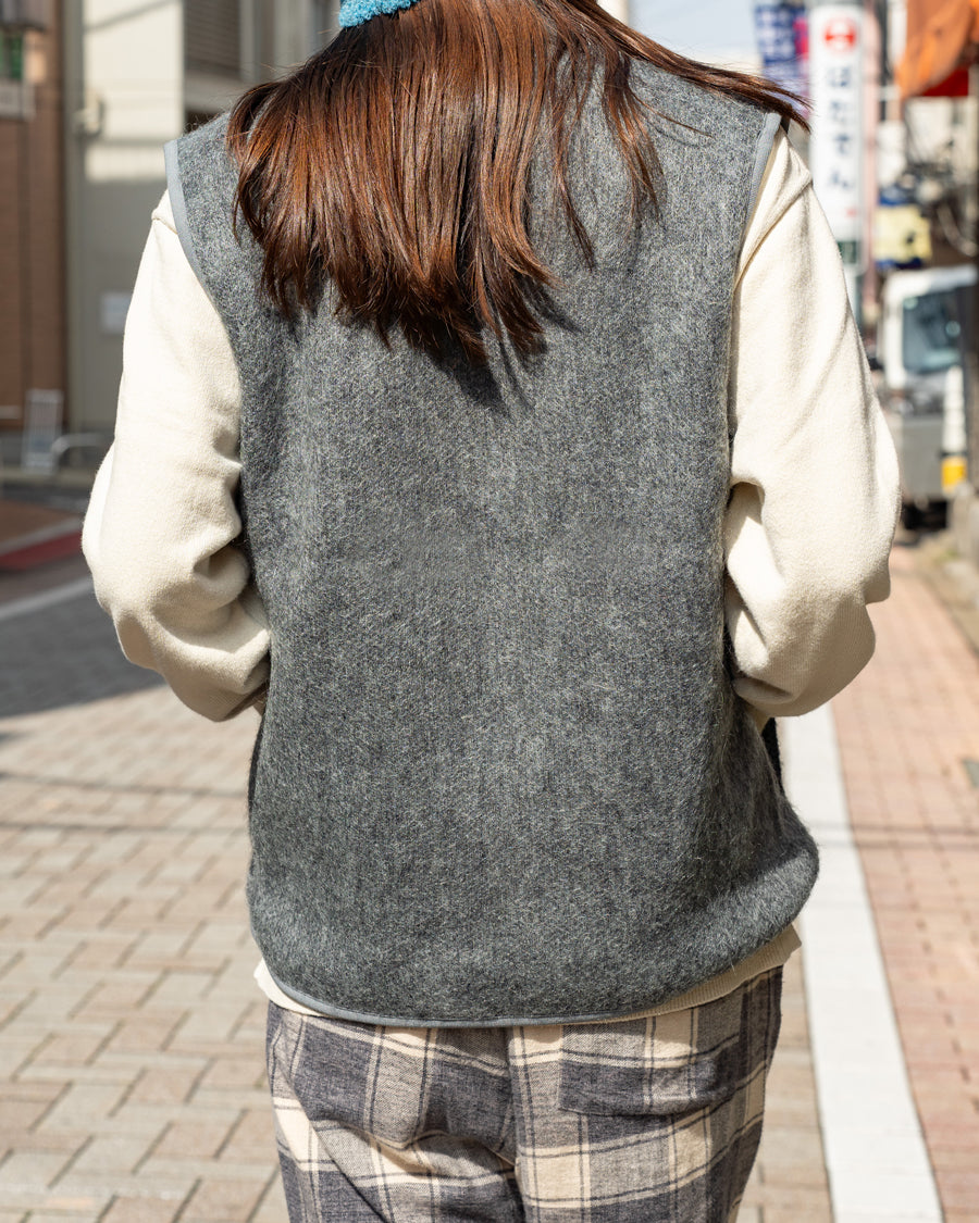 nanamica Zip-Up Mohair Vest -Unisex – Friday