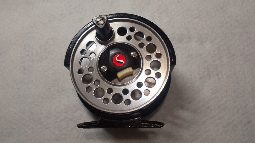 990円で買ったミッチェル754フライリールをメンテ！ | 釣り場のねこ