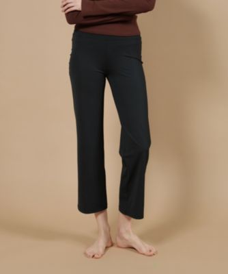 Julier(ジュリエ)の【定番】エコシーベア天フレアパンツ通販 | 集英社