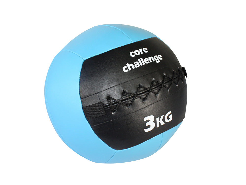 ウォールボール｜ソフトタイプのメディシンボールで体幹トレーニング