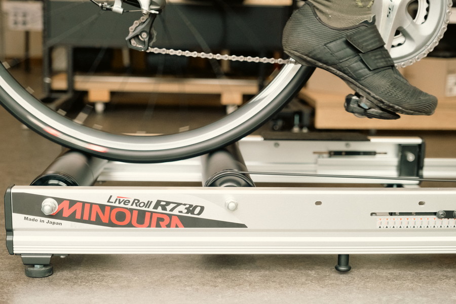 どんな自転車にも対応！高品質のミノウラ3本ローラーラインナップを