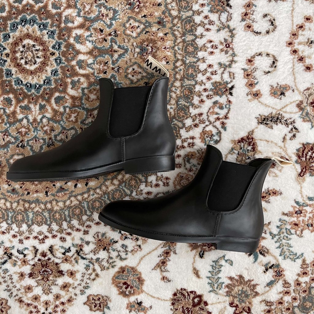 雨の日に持っておきたいトラディショナルウェザーウェアのサイドゴア