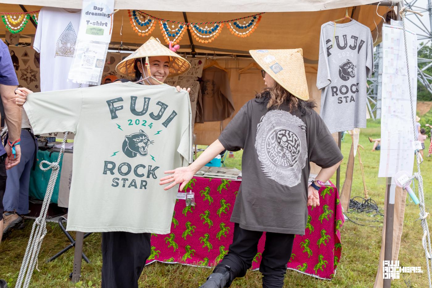 DAY DREAMING限定Tシャツ | FUJIROCK EXPRESS '24 | フジロック会場
