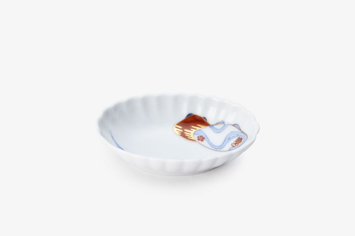 貝合せ 菊割楕円小皿 | 有田焼 深川製磁｜公式オンラインストア
