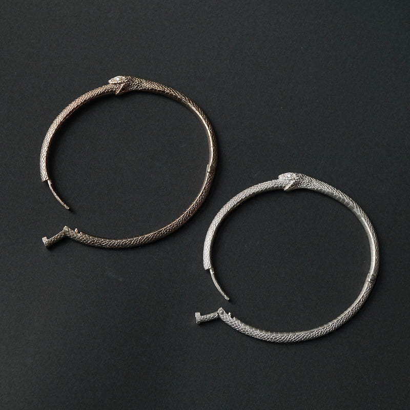 ELCAMI / Ouroboros Bangle (EB-119S/G) – Fuligo / Fuligoshed
