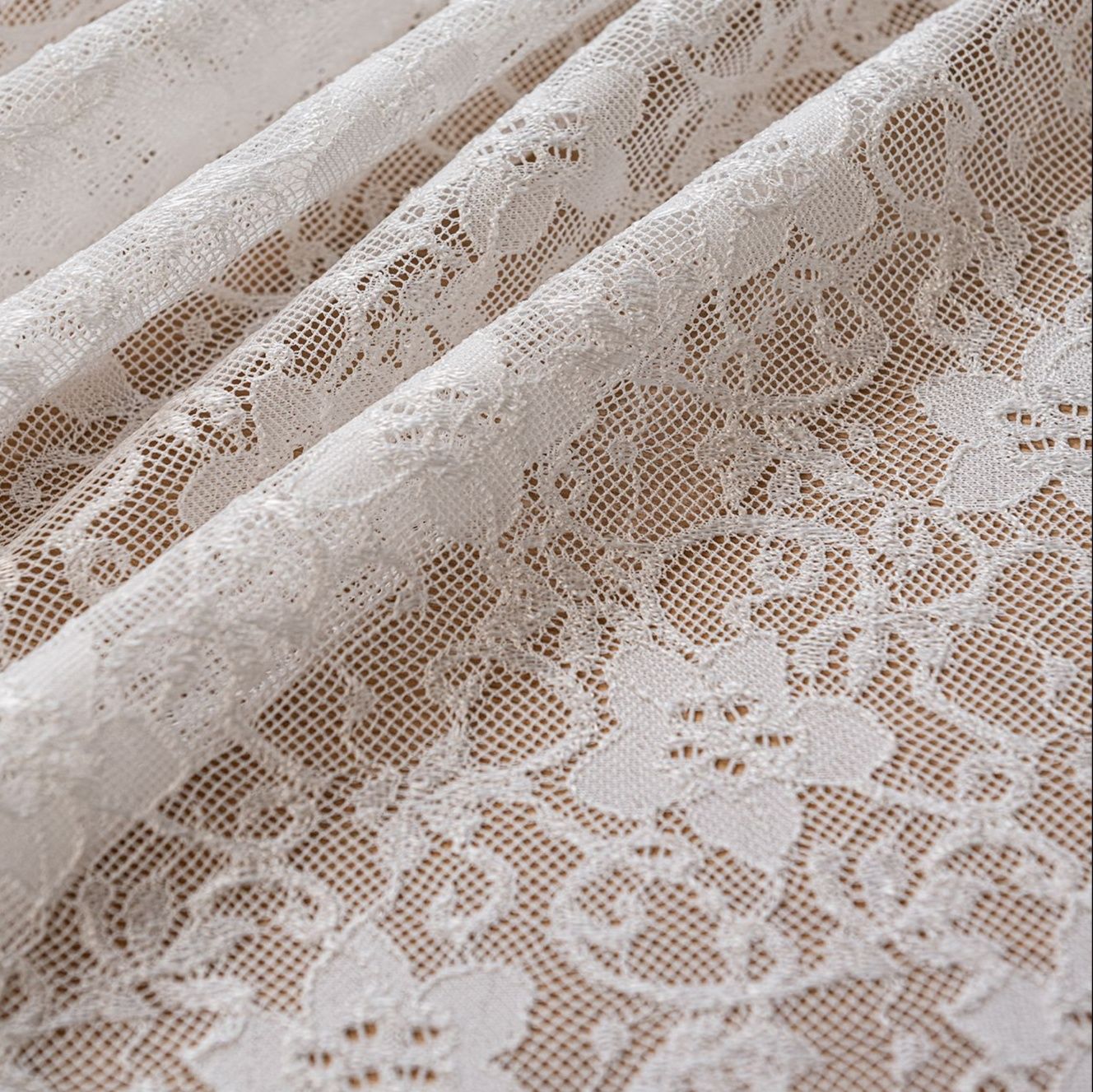 テーブルクロス 花柄刺繍レース布タッセル付きテーブルクロス 布