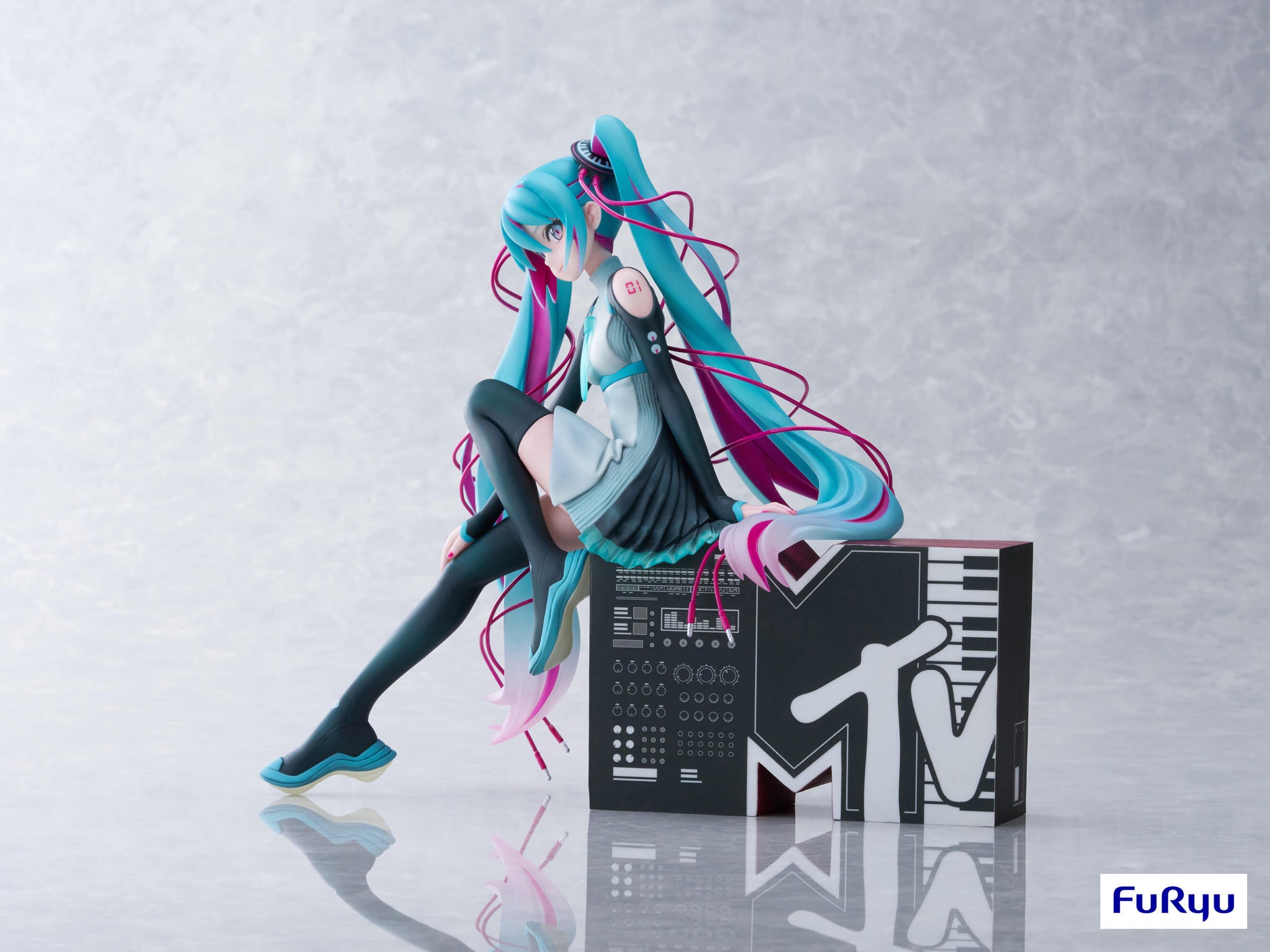 初音ミク×MTV 1/7スケールフィギュア – フィギュア通販はFURYU HOBBY MALL