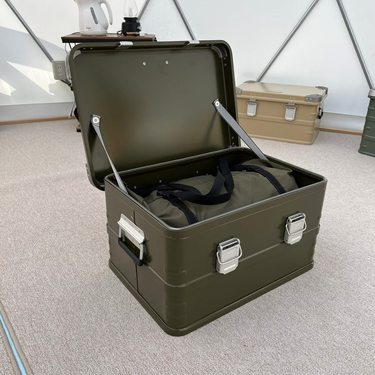 アルミコンテナ ALUMINUM CONTAINER FOX-BOX｜FUTURE FOX – FUTURE FOX