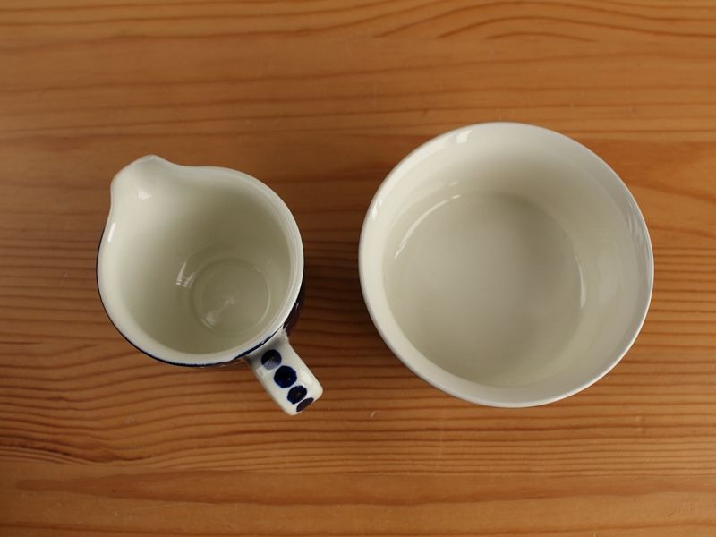 アラビア・バレンシアのクリーマー＆シュガーポット。オリジナルモデル。