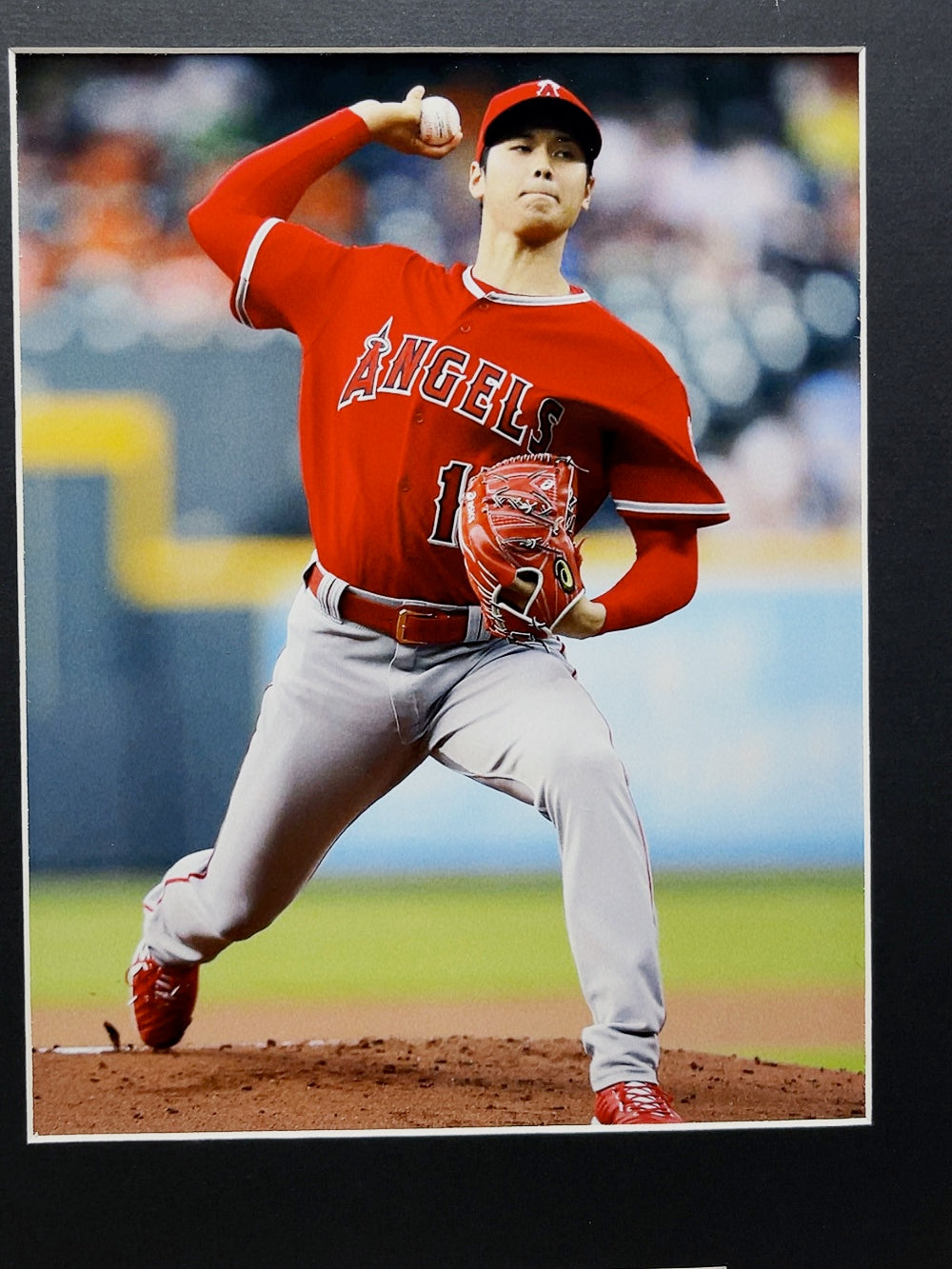 大谷翔平選手 エンゼルス時代の直筆カットサイン 写真 COA付属