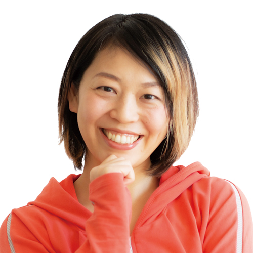 鈴木彩子（アヤコ先生）プロフィール