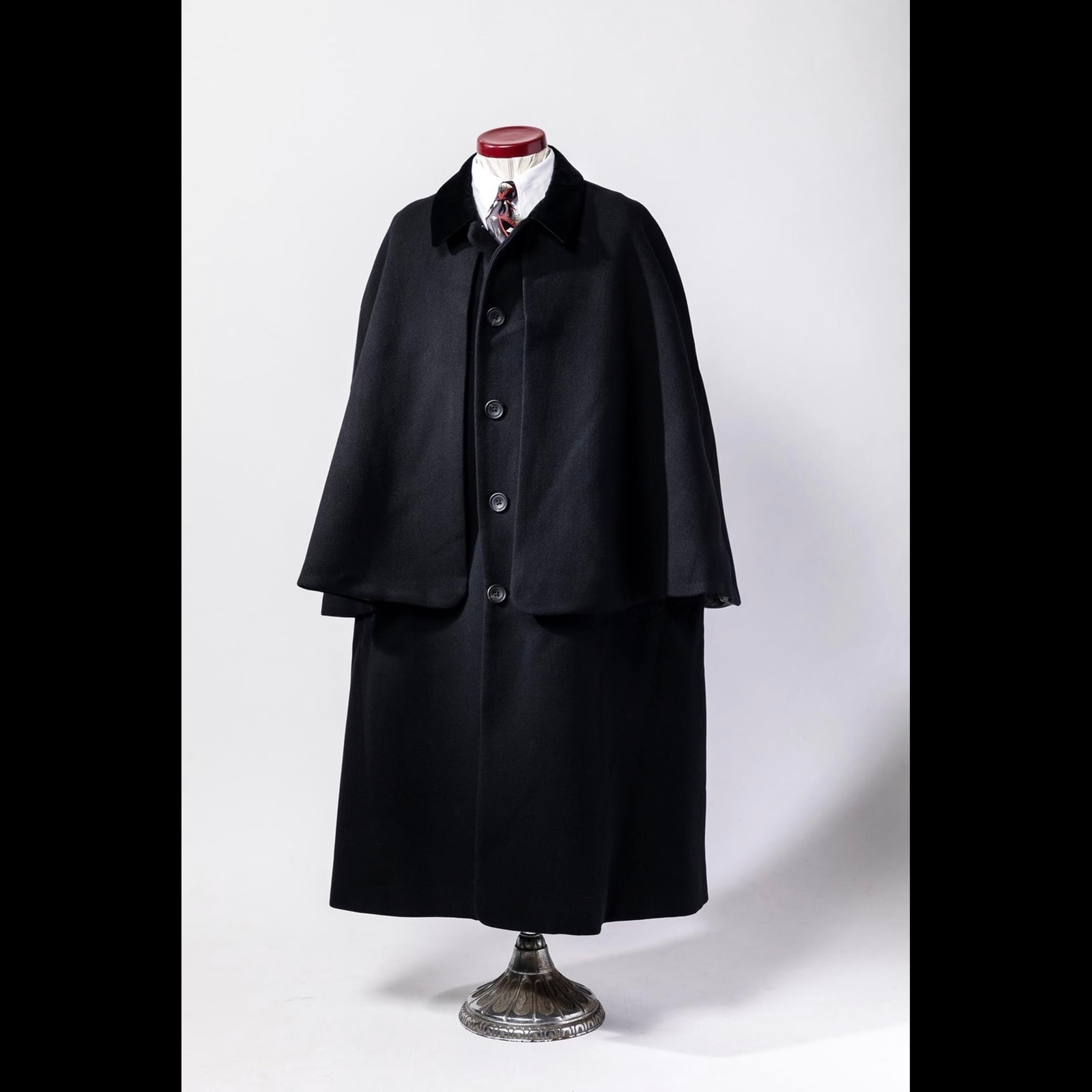 D29082B5-5468-480B-9BA1-