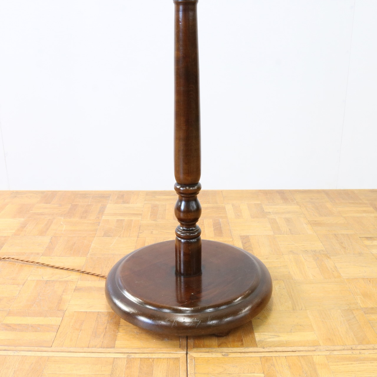 フロアスタンド | アンティークショップ ジェオグラフィカ ｜E-SHOP