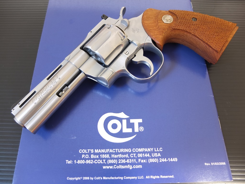 国際COLT PYTHON .357マグナム(SMG刻印有り）
