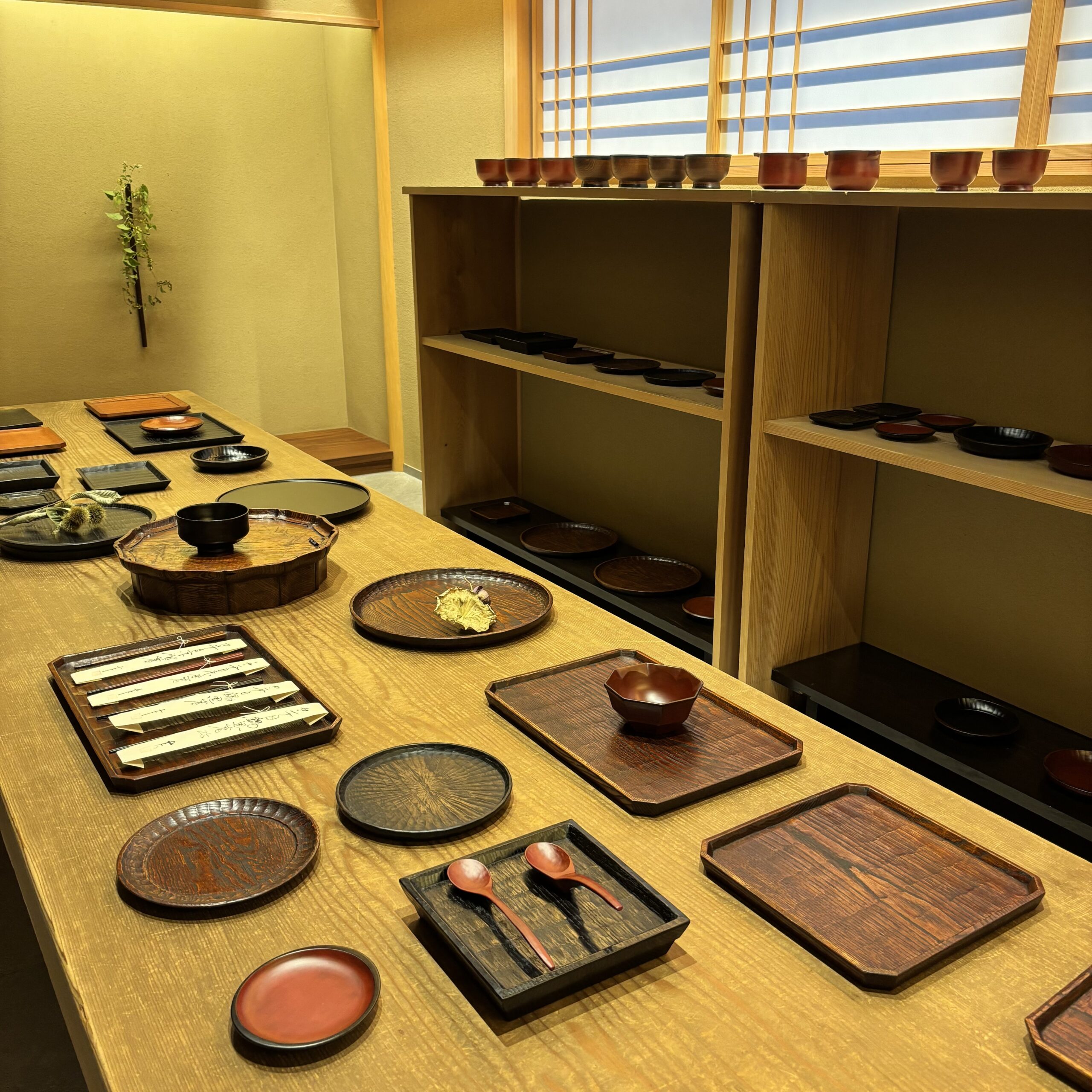 太田修嗣作品展（漆芸） | 日々 nichi-nichi