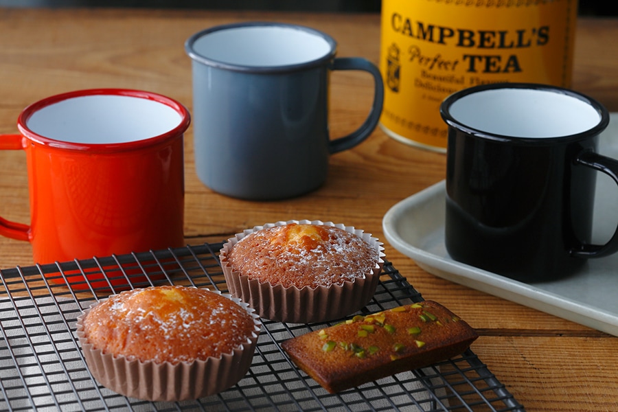 FALCONファルコンのホーローマグカップ2個とポット 未使用品 FALCON