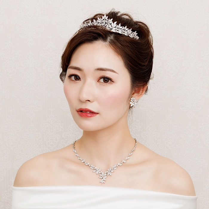 ブライダルアクセサリーのアンナンウェディング