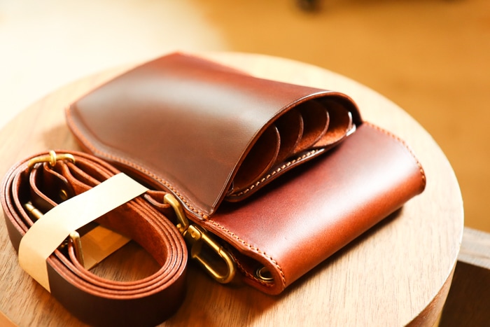 シザーケース本革 4丁タイプ シャンパンゴールド 【公式通販】