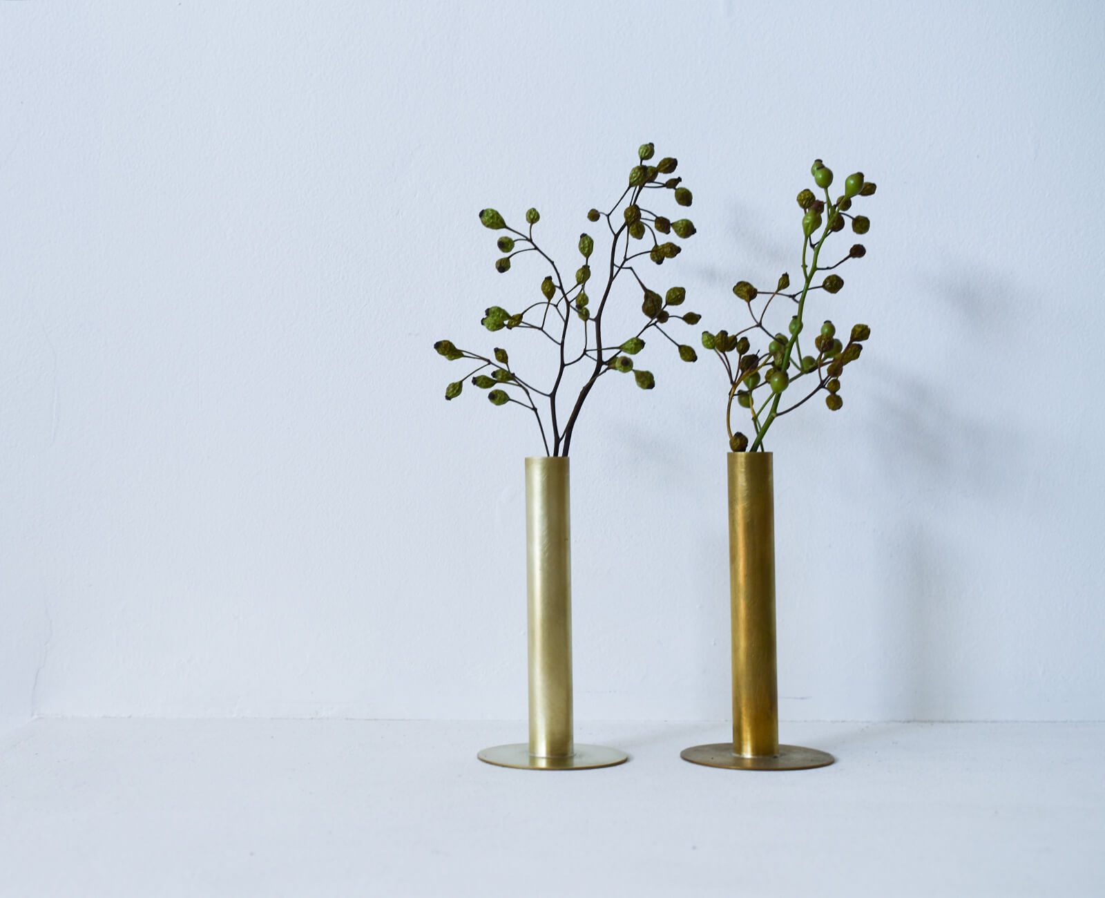 真鍮の一輪挿し / KUMIJI DESIGN｜CATAWARA（カタワラ）