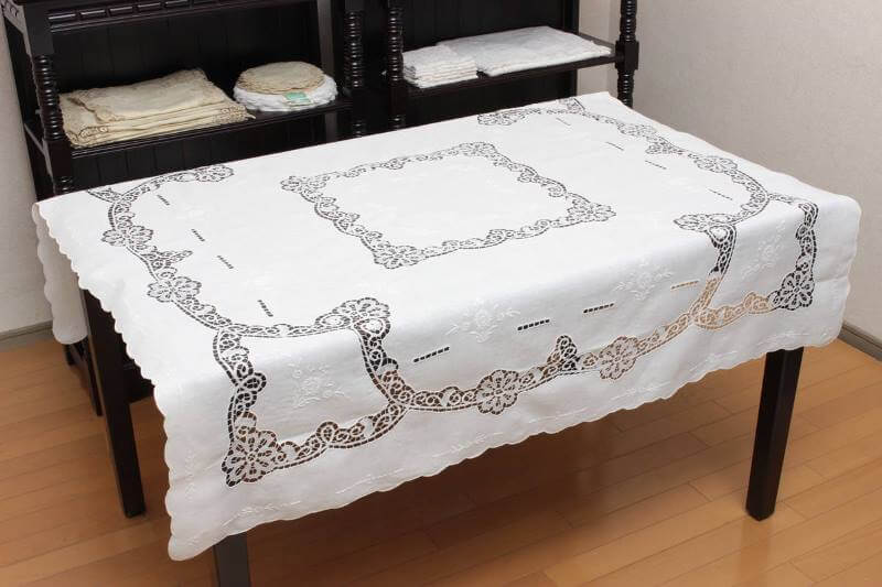 メモリーズ ボビンレース｜インテリアレース・テーブルクロス・うさぎ