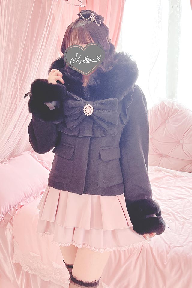 さきまるちゃん マーズのセーラー襟のショートコートの白色 MARS さき