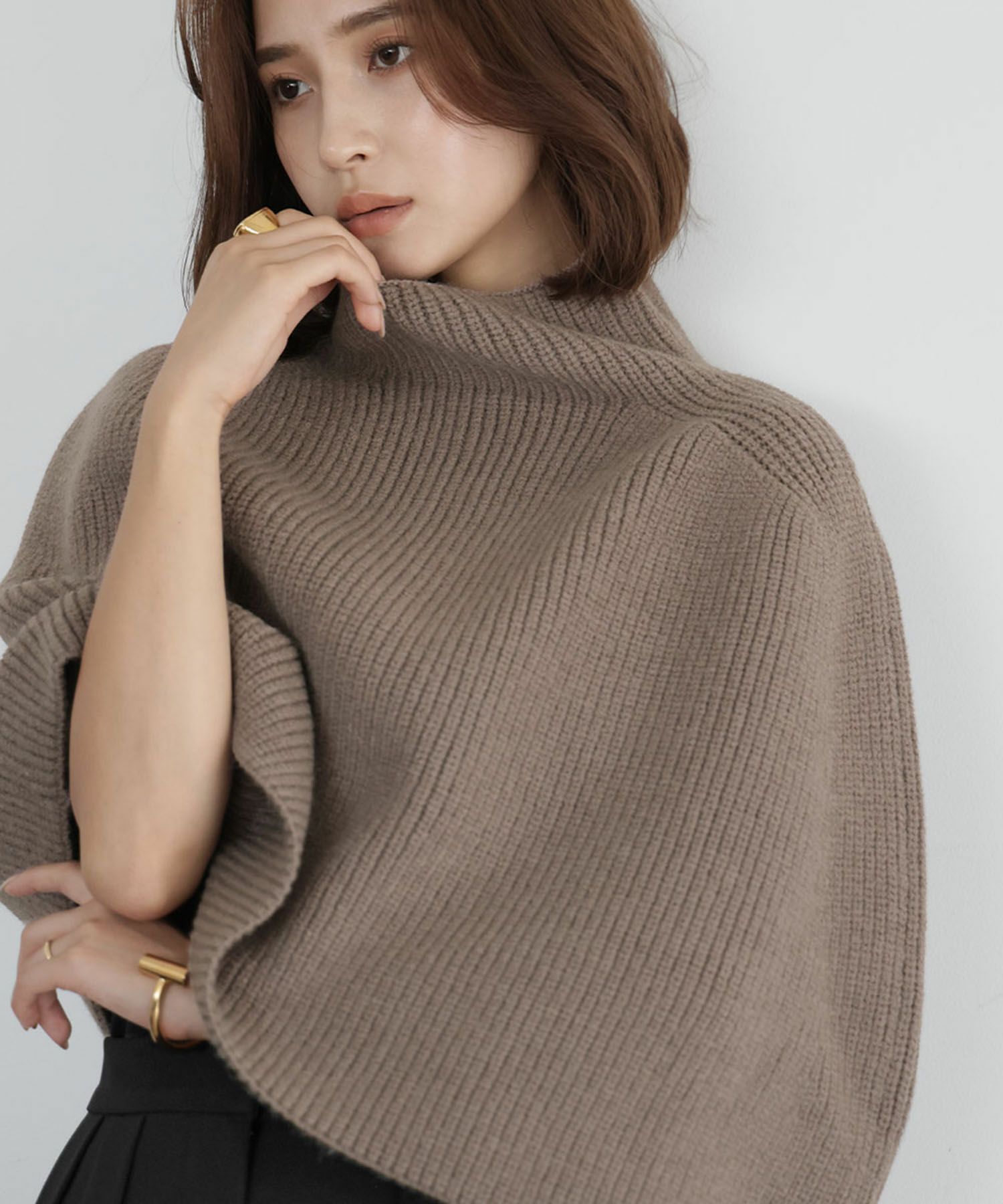 cecilie telle ラウンドネック ポンチョ ブラック 【公式通販】