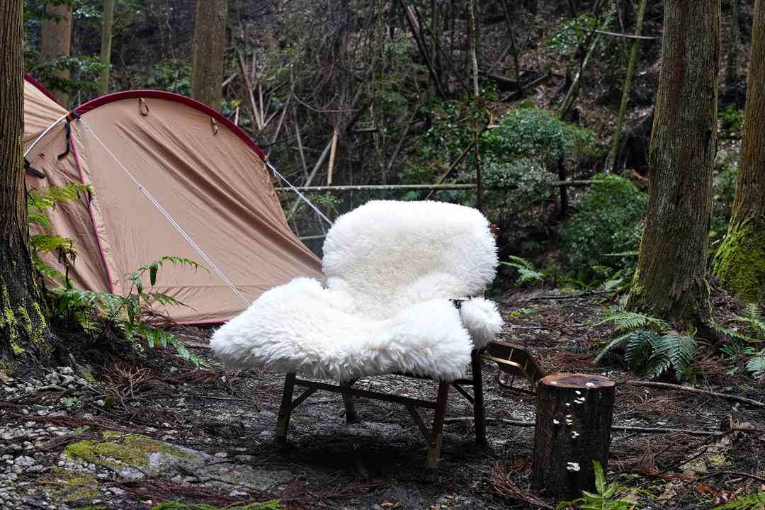 日本製マスダ社製造の長毛ムートンフリース・ラグ毛長55～75mmです。