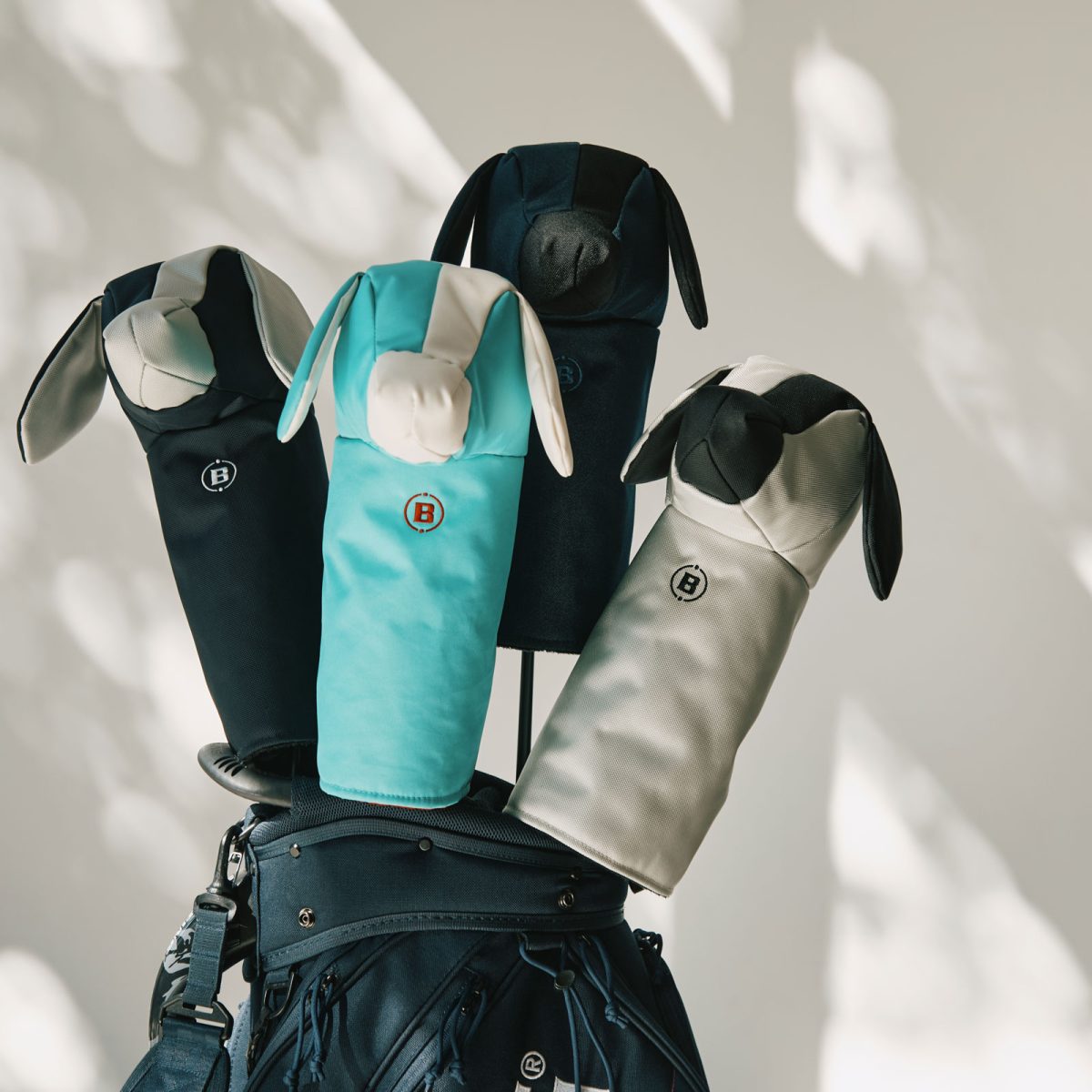 即完売必至の犬型ヘッドカバーはギフトに最適！ 「ブリーフィング