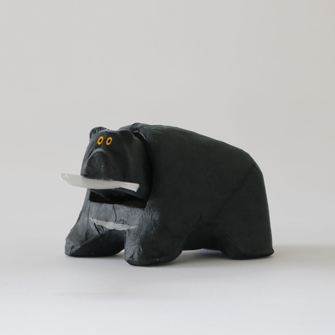 hariko 熊 kuma｜張り子・オブジェ｜tegoto - graf | graf online shop