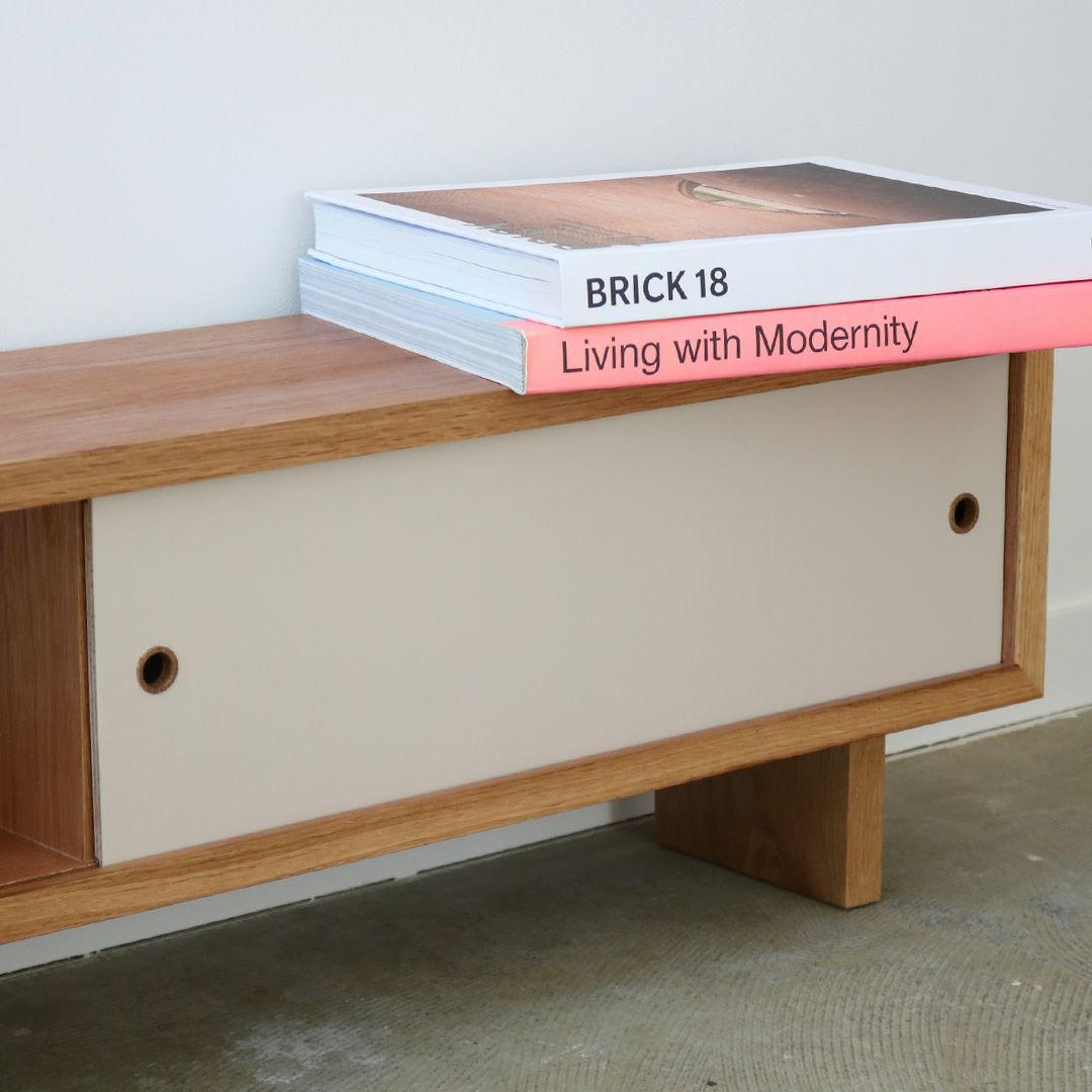 000000000745-01-l.jpg?t=