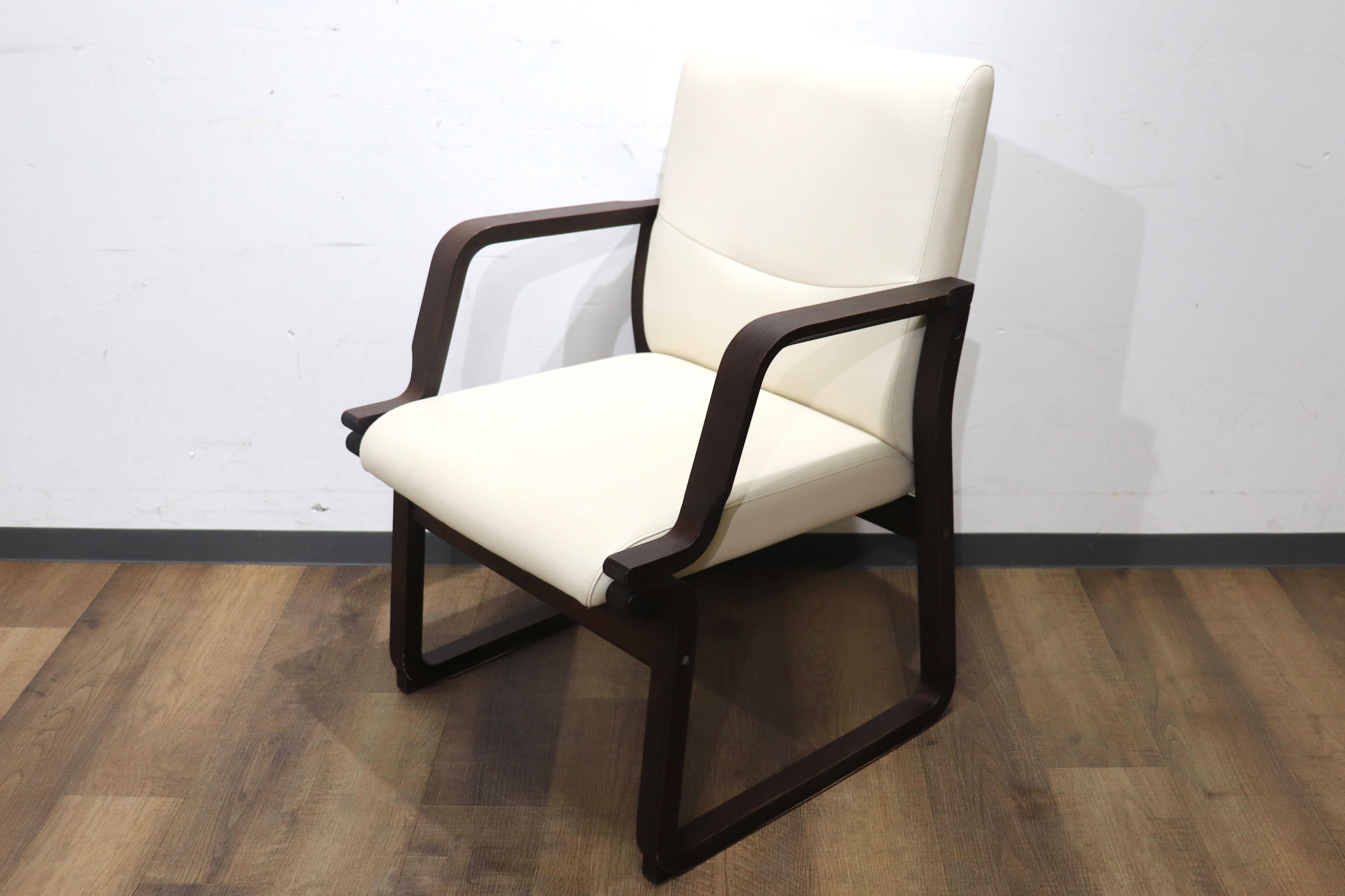 カリモク karimoku ダイニングチェア 肘掛け椅子 アームチェア CW39