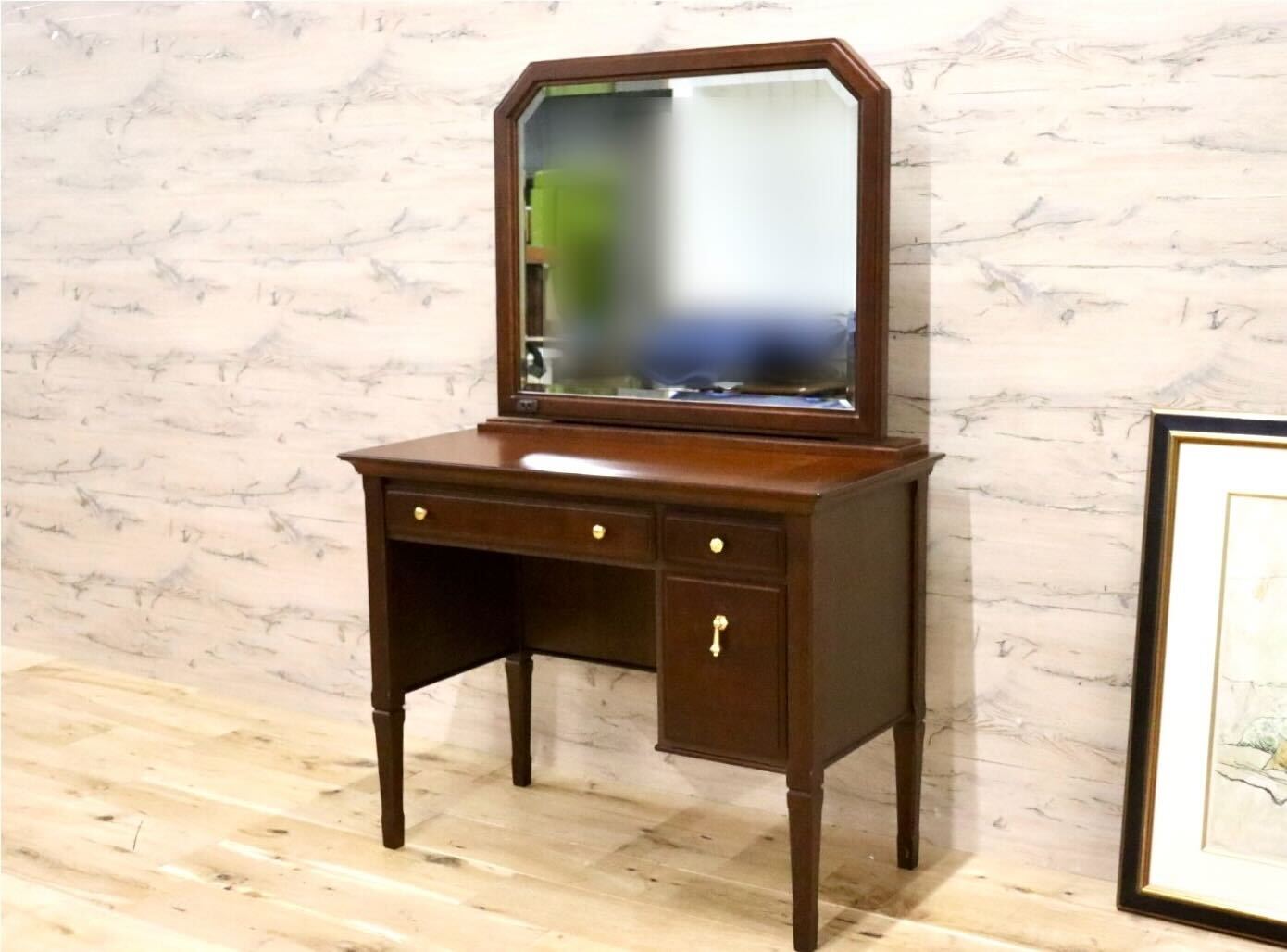 IMG_2223.jpg?v=1703746591&