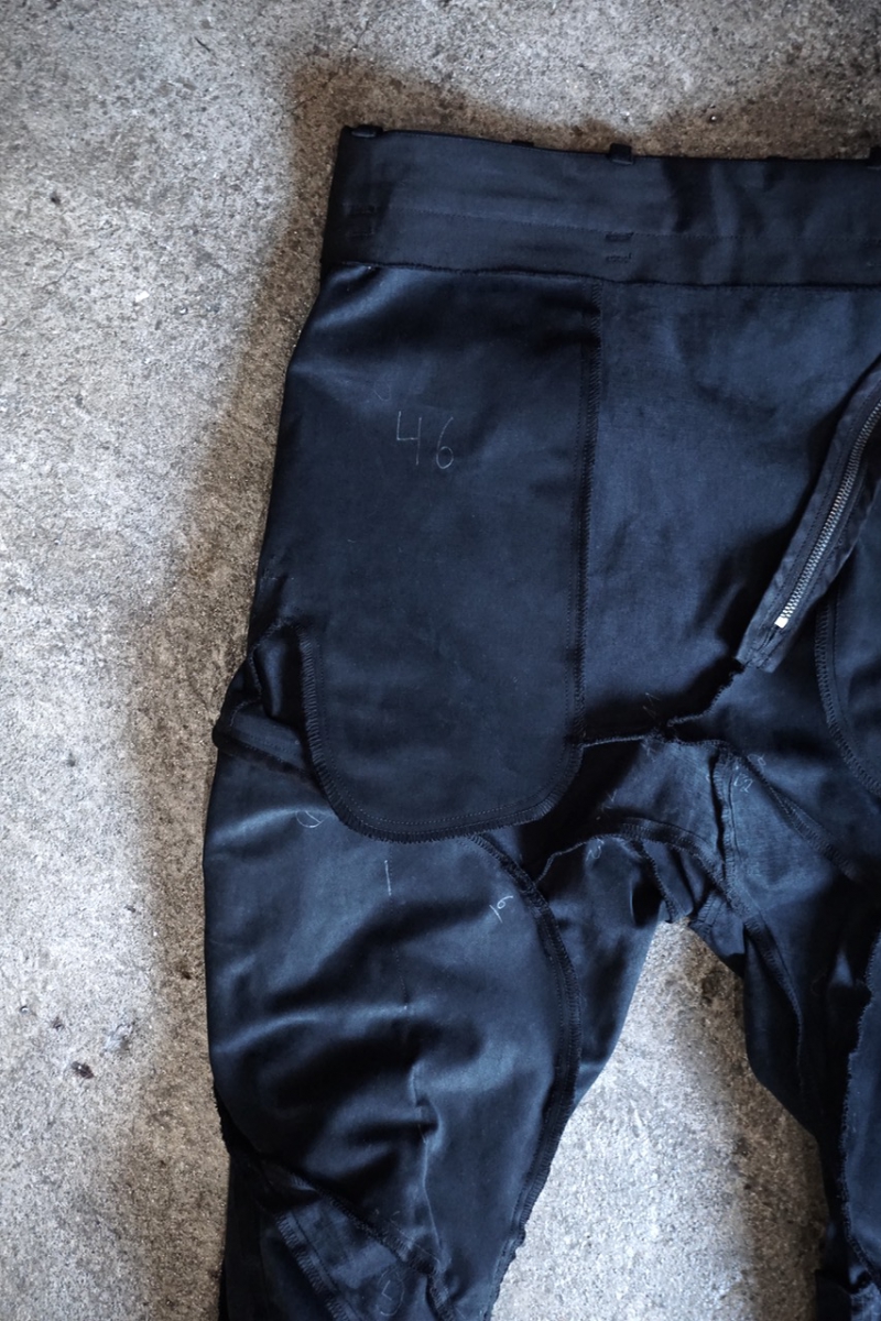 DIS-M-MPP/01. Distortion Muscle Pocket Pants / Hyperflex. Black