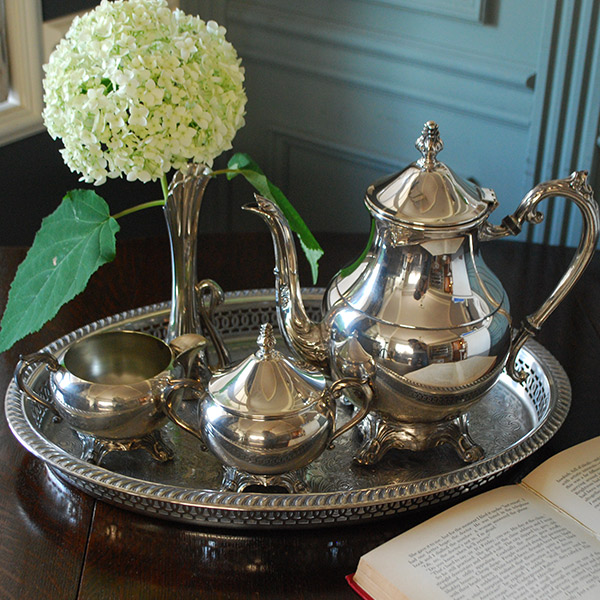 英国アンティーク 銀食器 クイーンアンスタイル アフタヌーンティー