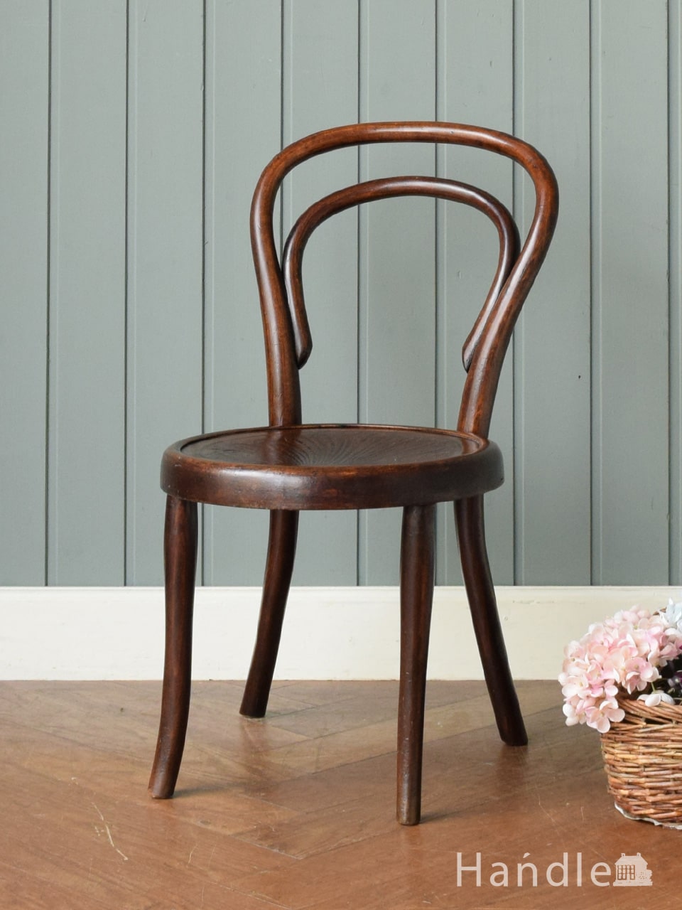編み座になったダブルループのアンティークベントウッドチェア（トー