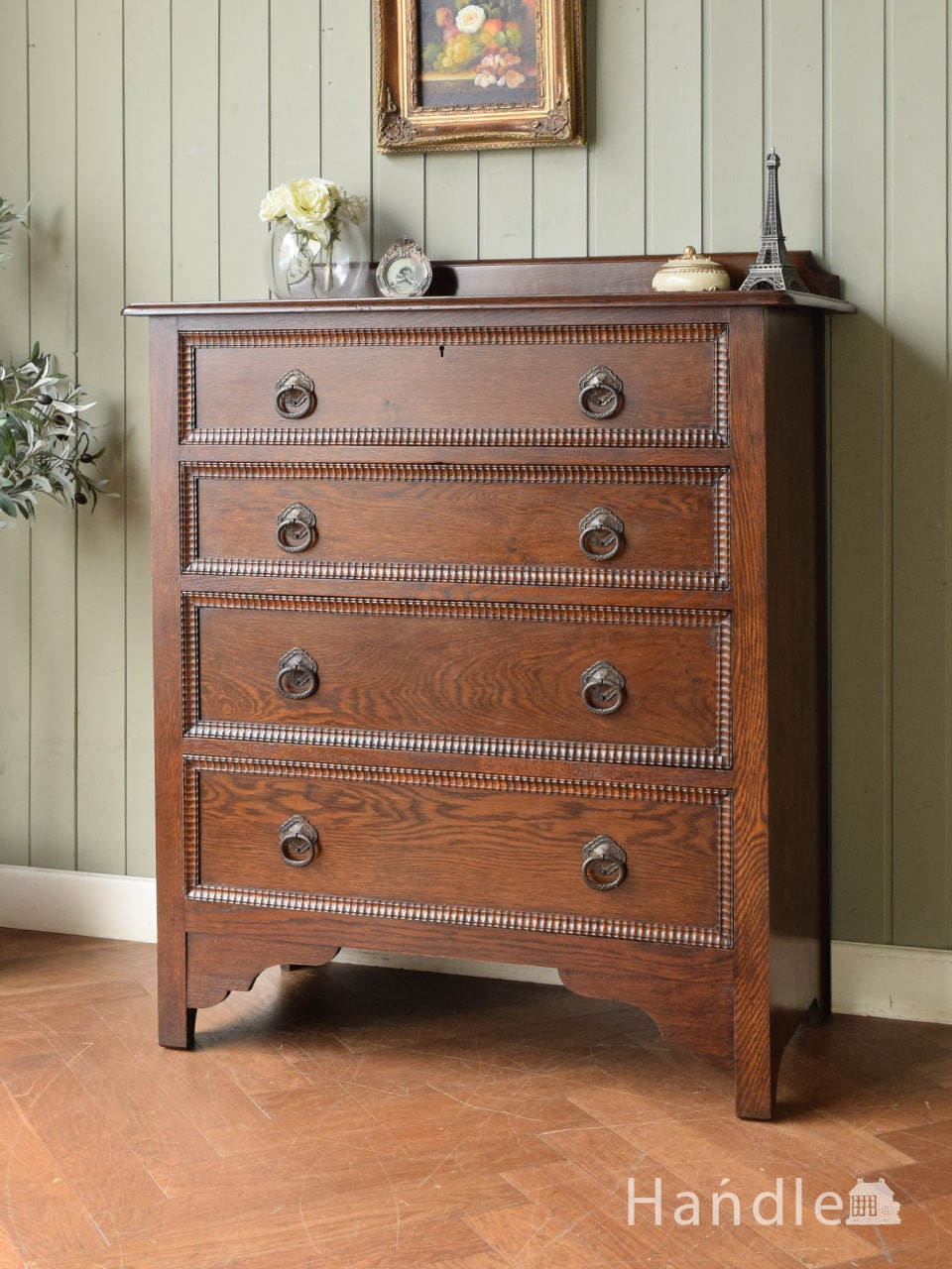 英国アンティークのドロワーチェスト、イギリスで見つけたタンス(q