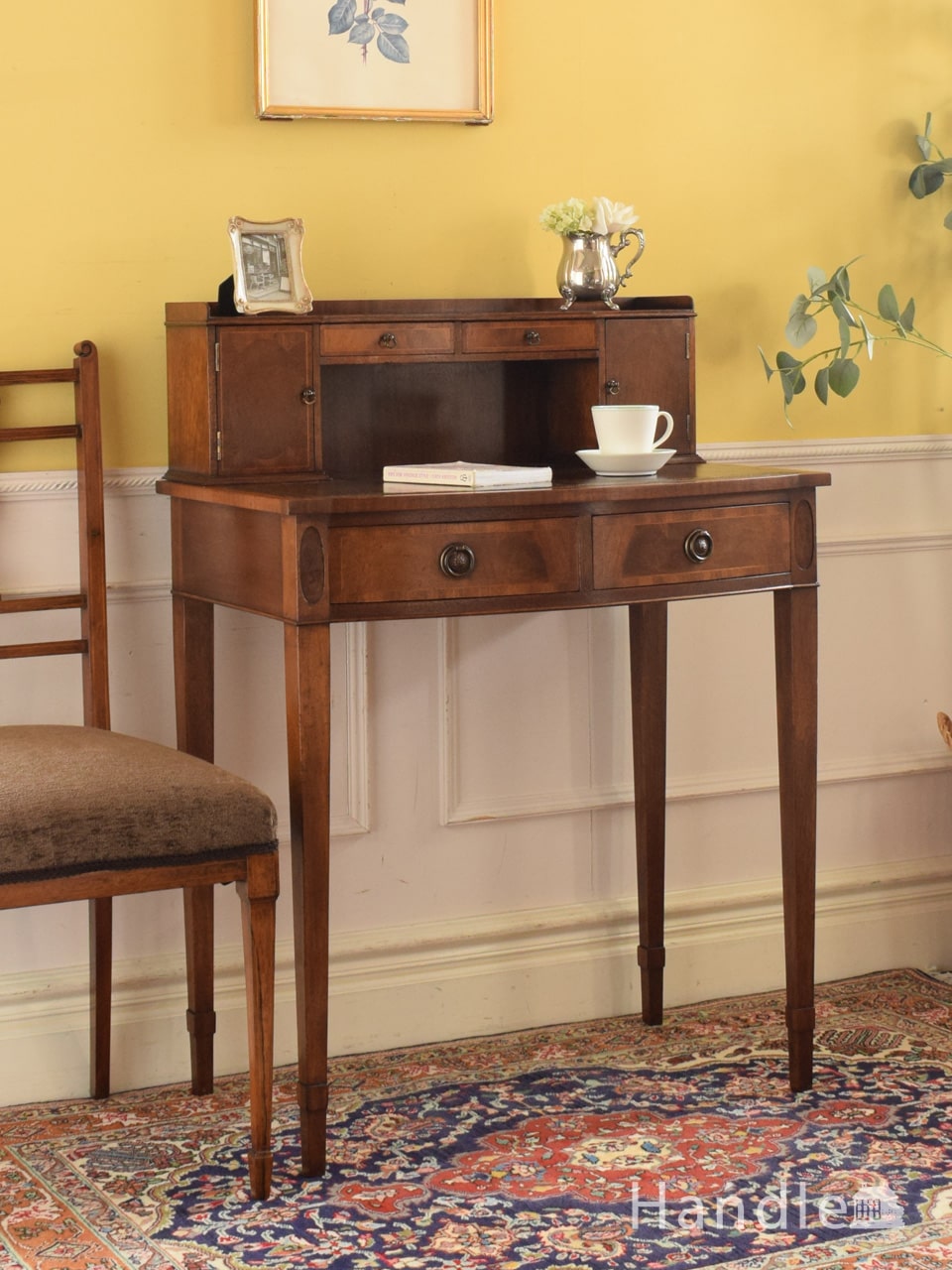クラシックなアンティーク家具、大人のための素敵なデスク(m-366-f