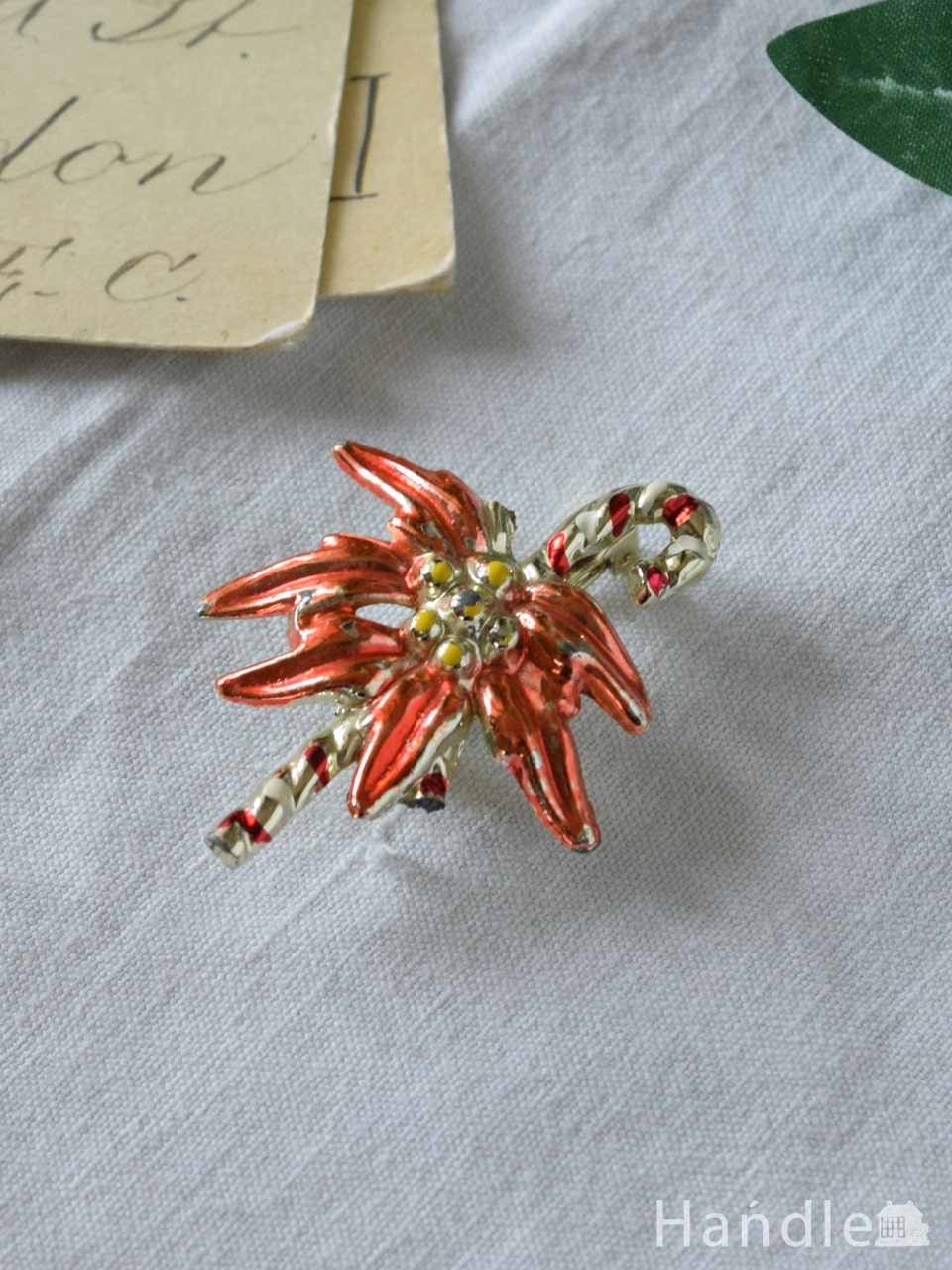 クリスマスのおしゃれなビンテージアクセサリー、スティッキのブローチ