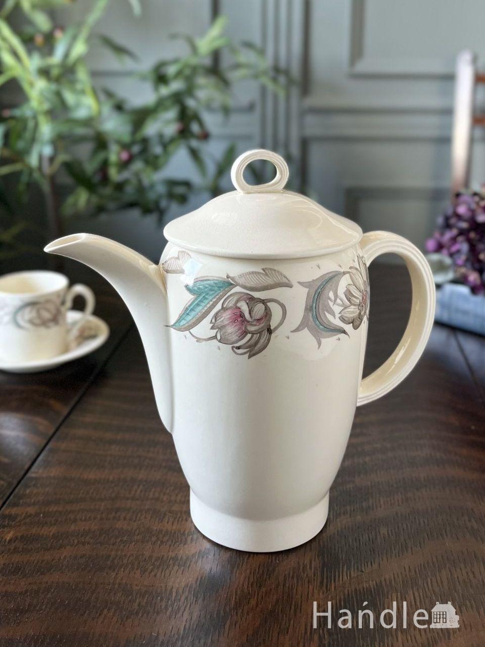 スージークーパーのグレンミストシリーズ、イギリスのアンティーク