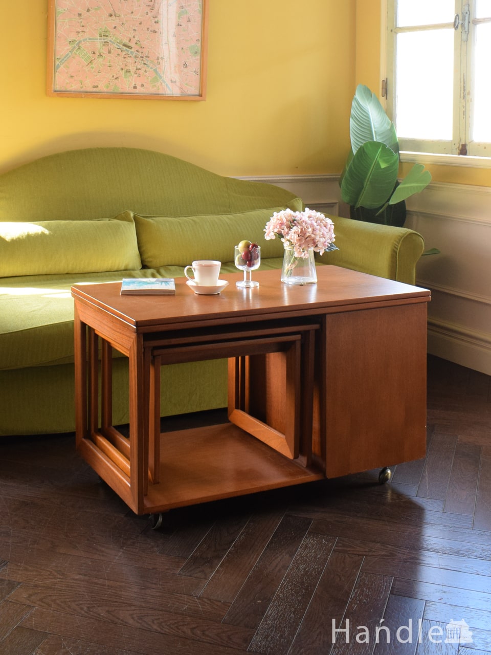 アーコールのヴィンテージ家具、ドロップリーフコーヒーテーブル（伸張