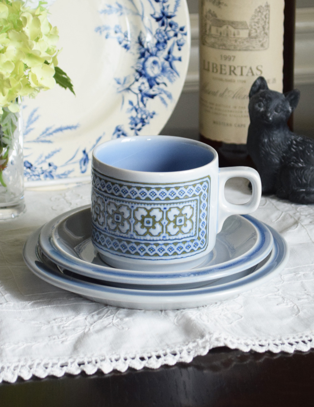 イギリスのヴィンテージ食器、ホーンジー社のカップ＆ソーサー