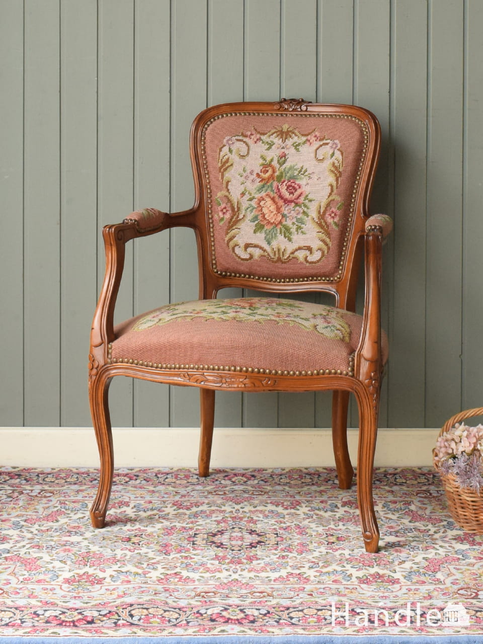 アーコールのラウンジチェア、イギリスで見つけたクッション付きの