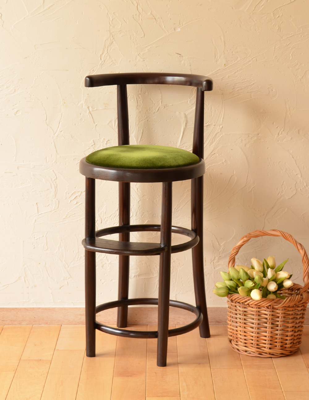 アンティークの英国家具、木製のベントウッドハイチェア（カウンター