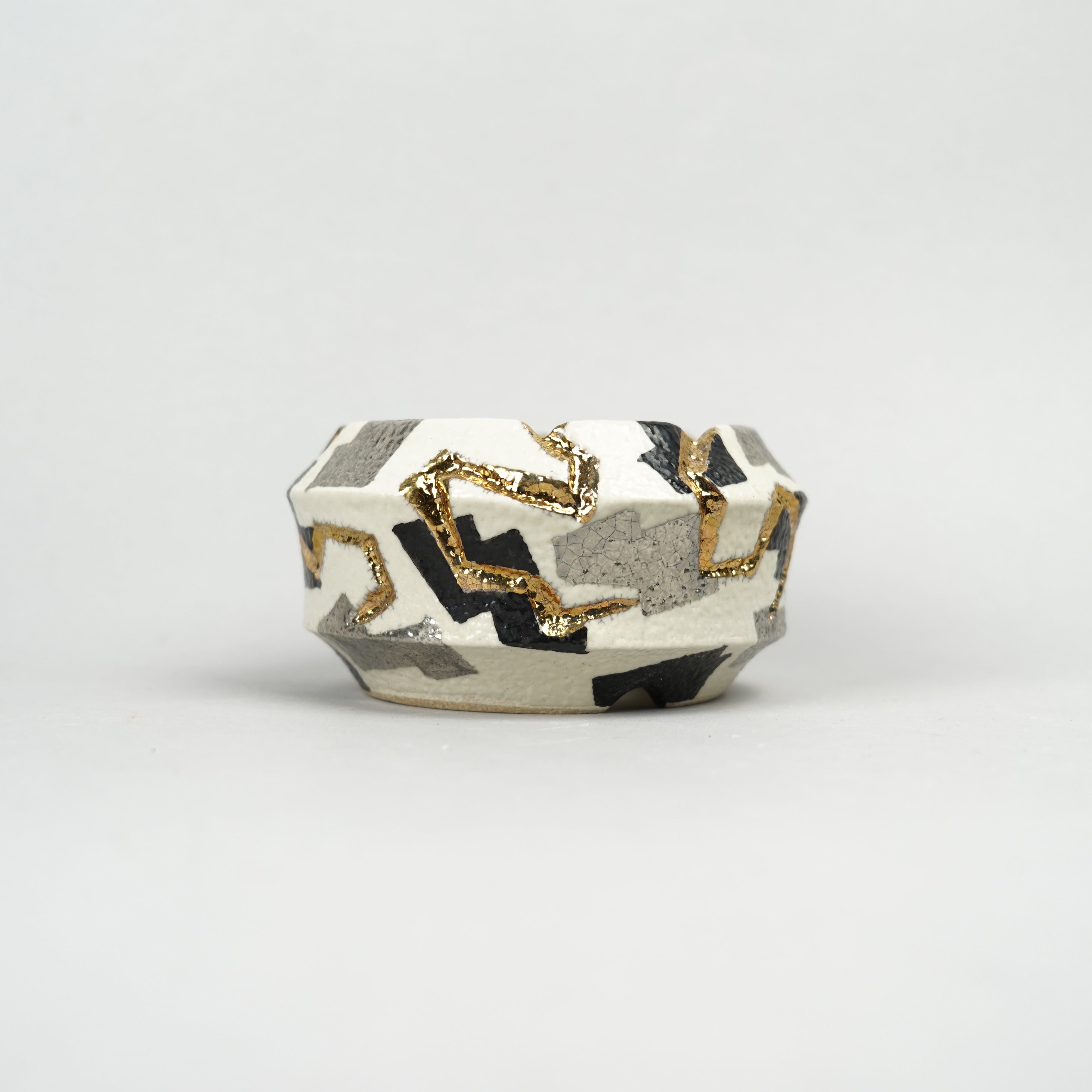 熊本栄司 陶器鉢 鉢皿セット 黒×金ドット 作家鉢 新品 サイン入り 高級