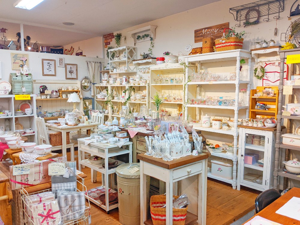 カントリー調の雑貨家具が揃うお店 八王子「ヤマカワ・カントリー