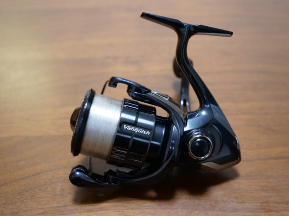 19ヴァンキッシュ2500Sのインプレ評価！超軽量でバス釣りのフィネスに