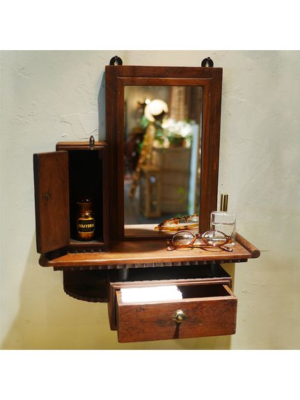 ヴィンテージ 壁掛ドレッサーケース（家具）｜Madu（マディ）｜HAKKA