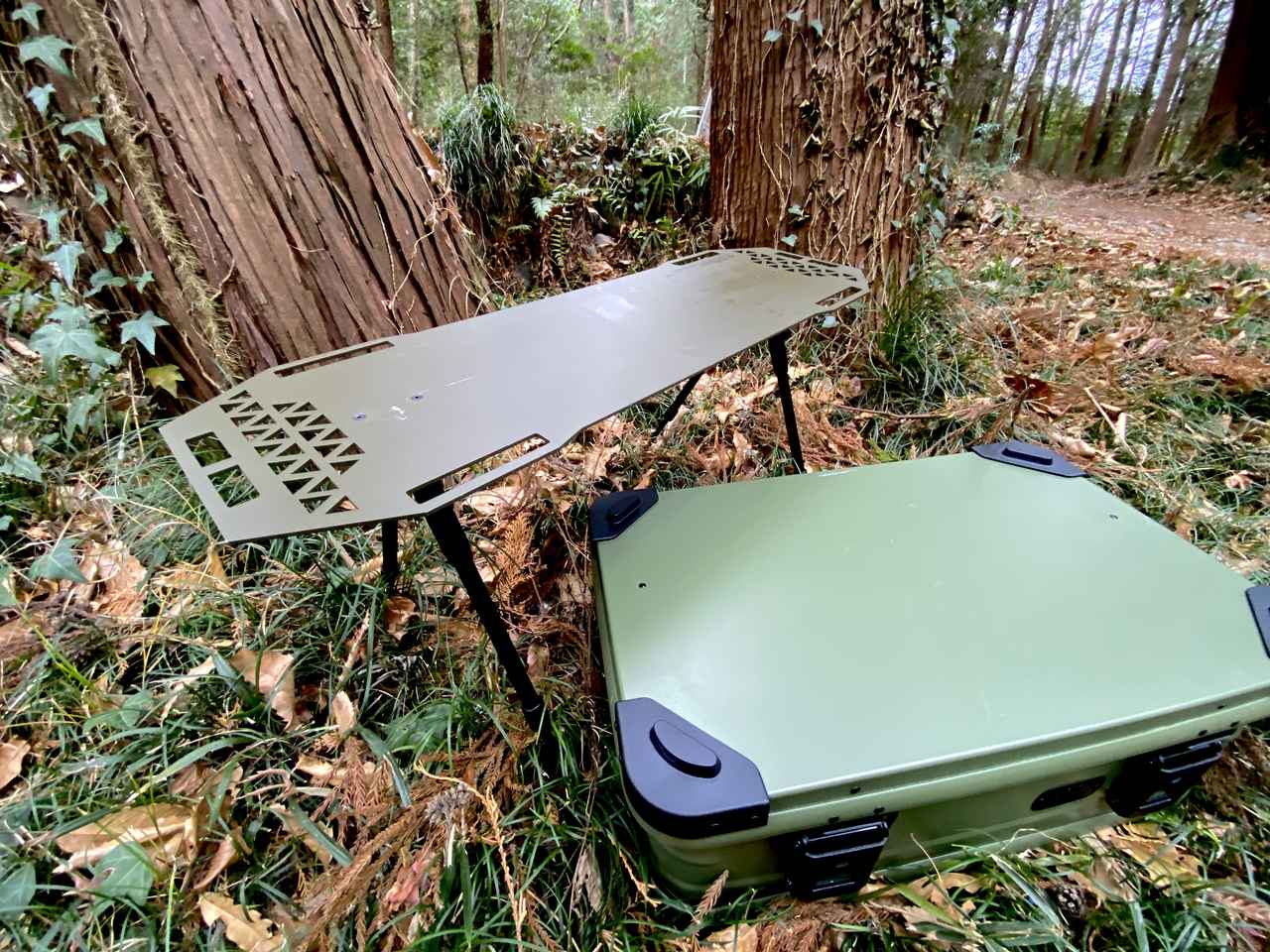 VENTLAXの焚き火サイドテーブル『VLAT-M70』は男心をくすぐる魅力が