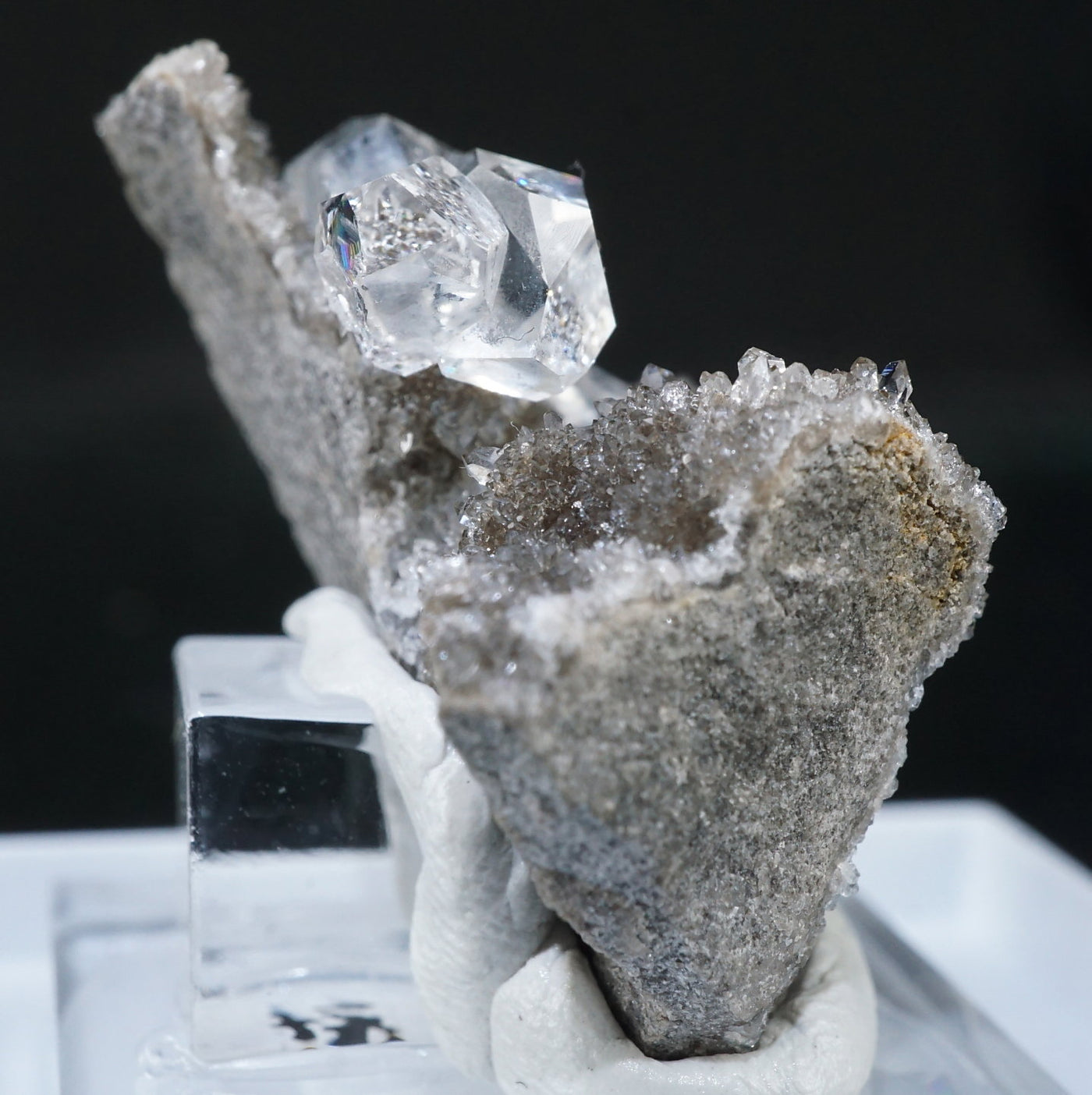 母岩付きハーキマーダイヤモンド(水晶) – 天然石ハッピーギフト